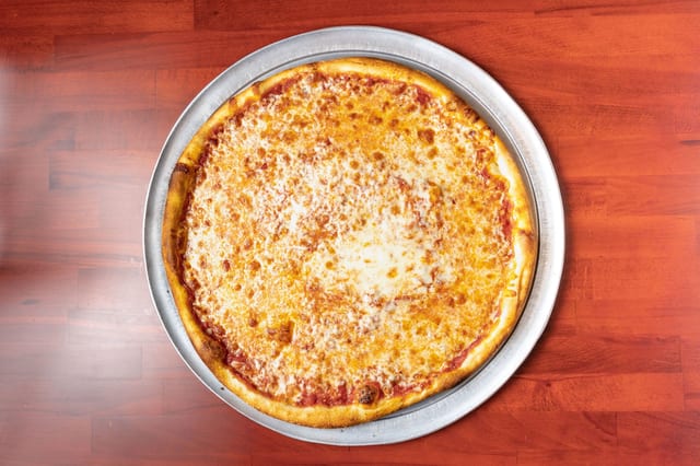 Neapolitan Round Cheese Pie.